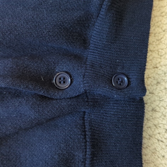 Undefeated Cardigan - Picture 5 of 6